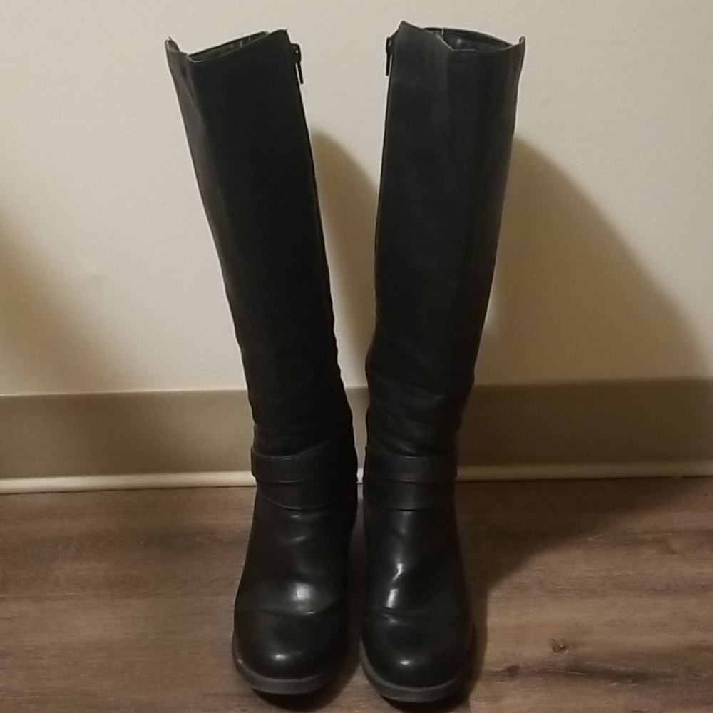 Naturalizer Knee High Boots